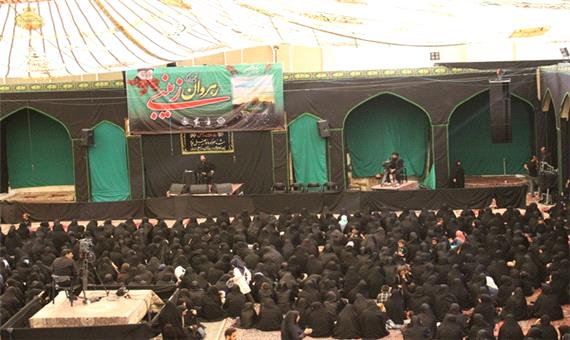 تجمع بزرگ رهروان زینبی در یزد برگزار شد