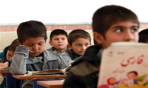 مدیر کل آموزش و پرورش یزد: آموزش و پرورش با جدیت پیگیر مسئله مدرسه اتباع خارجی در شاهدیه است