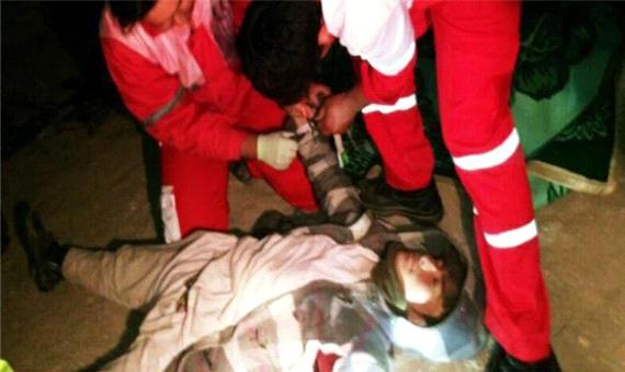 10شهروند خارجی در جاده مهریز- انار به علت واژگونی خودرو زخمی شدند