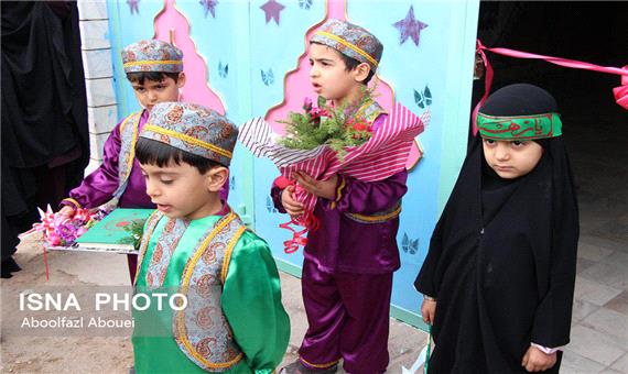 افتتاح دو مهد کودک قرانی و یک مرکز سلامت روان محلی در مهریز + عکس