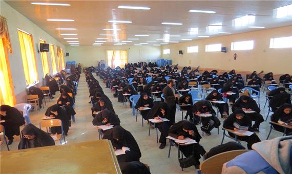 رقابت 415 داوطلب در آزمون مسابقات قرآن شهرستان ابرکوه