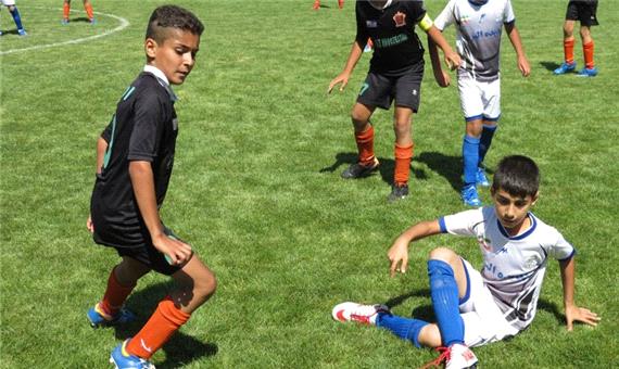 6 یزدی به تیم ملی فوتبال زیر 14 سال دعوت شدند