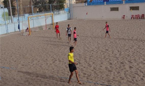 تیم فوتبال ساحلی روستایملاباشی یزد به مسابقات کشوری راه یافت