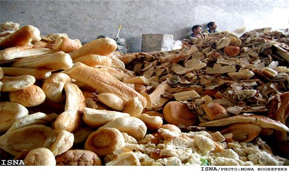 ضایعات 30 درصدی نان در یزد/دورریز 1300 لیتر آب به ازای هر کیلو نان