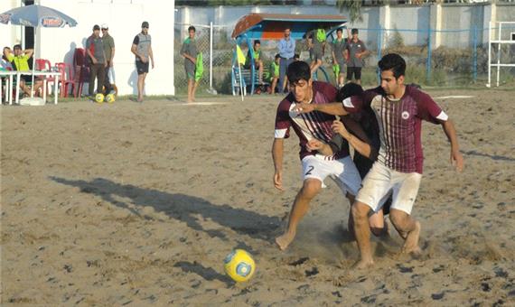 گلساپوش یزد در رقابت های فوتبال ساحلی حریفان خود را شناخت