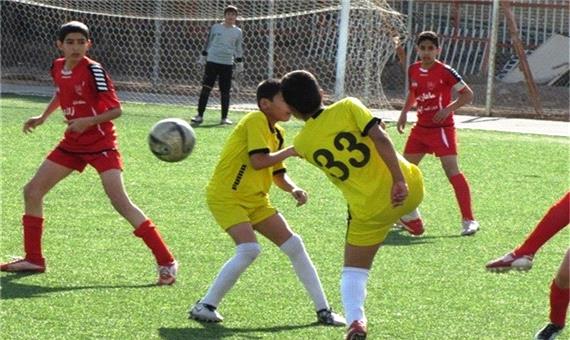 تیم فوتبال فولاد یزد، حریفان خود را در لیگ برتر شناخت