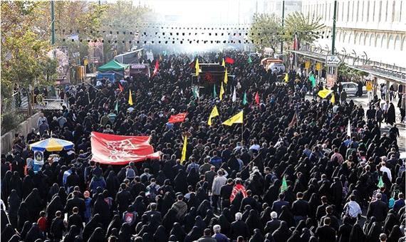 پیاده‌روی جاماندگان از اربعین حسینی در یزد برگزار شد