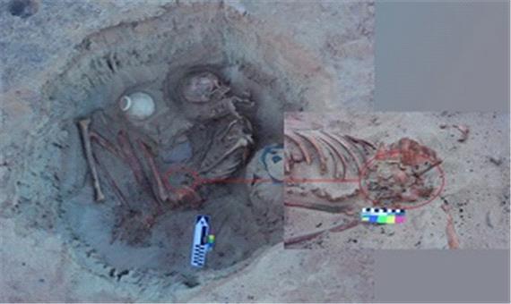 گور 3700 ساله زن باردار که موقع وضع حمل درگذشته است + عکس