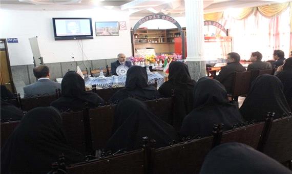 همایش پایگاه های سلامت استان یزد در میبد آغاز شد