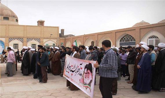 طلاب و روحانیون یزدی، جنایات آل سعود در یمن را محکوم کردند
