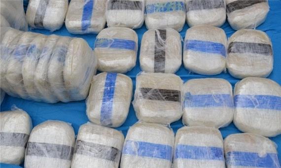 دستگیری دو قاچاقچی معروف و کشف 157 کیلو تریاک در یزد