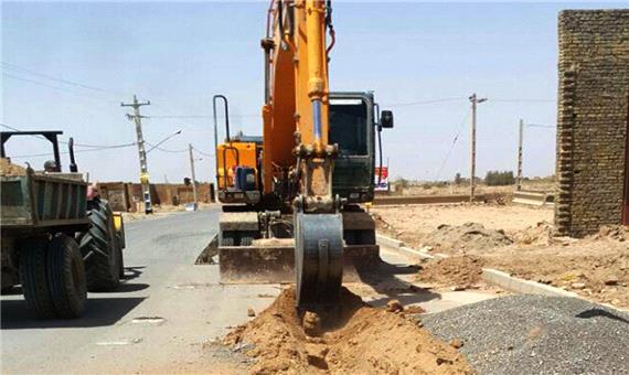 آغاز عملیات بازسازی شبکه‌‌‌های آب روستاهای مهریز