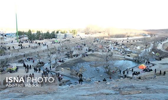تفرجگاه غربالبیز مهریز از جاذبه‌های تاریخی و طبیعی استان یزد