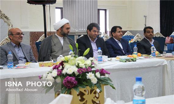 برگزاری نشست مهریزی‎‎تباران با استاندار یزد + تصاویر