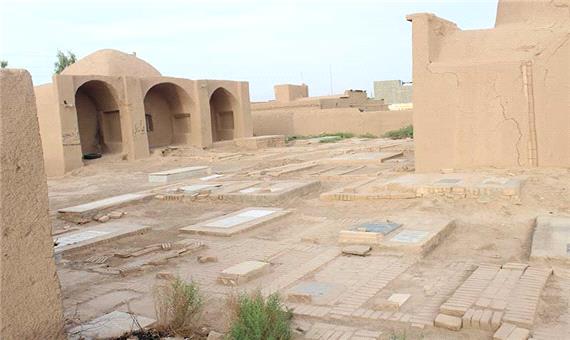 تصرف محدوده  قبرستان قدیمی فیروز آباد میبد در حال پیگیری است