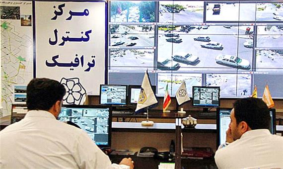 مدیر مرکز کنترل ترافیک شهرداری یزد خبرداد: ارسال پیامک تخلفات خودرو، در صورت تکمیل اطلاعات مالکان پلاک
