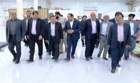 وزیر دادگستری از چند واحد تولیدی استان یزد دیدار کرد