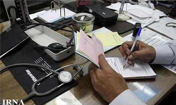 معاون درمان دانشگاه پزشکی یزد: سهم هر بیمار برای ویزیت و معاینه، حداقل هشت دقیقه است