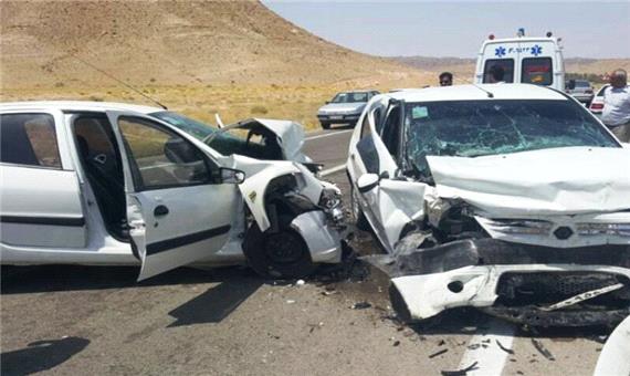 تصادف در مهریز، پنج زخمی بر جا گذاشت