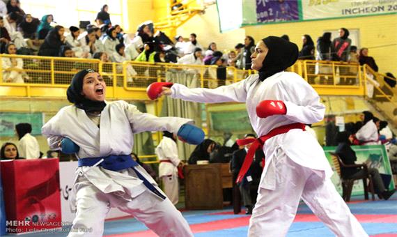 رقابت 900 بانوی کاراته کار آسیایی در یزد آغاز شد